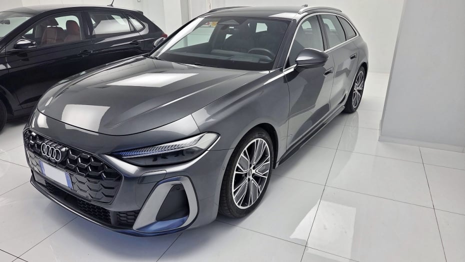 Audi A5 S-Line Hybrid