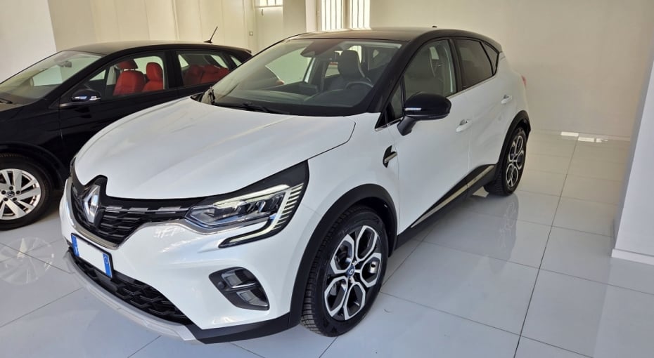 Renault Captur E-Tech Hybrid Intens
